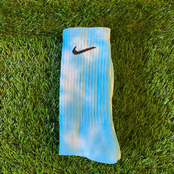 Nike Tie Dye Socks - Picture 3 of 5